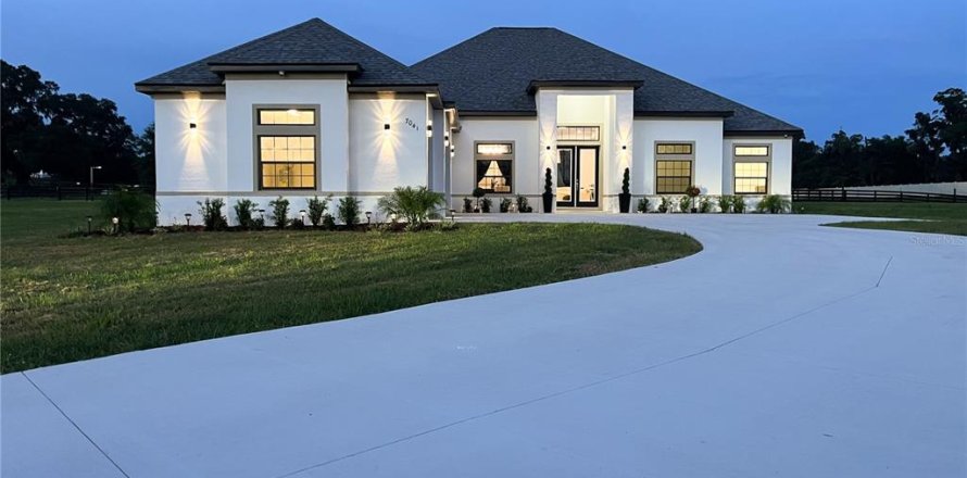 Villa ou maison à Ocala, Floride 4 chambres, 301 m2 № 1796609
