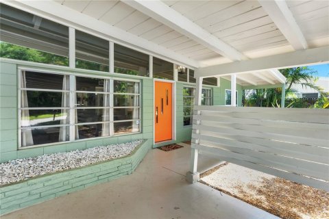 Снять в аренду квартиру в Сарасота, Флорида 4 комнаты, 113.71м2, № 1745359 - фото 4