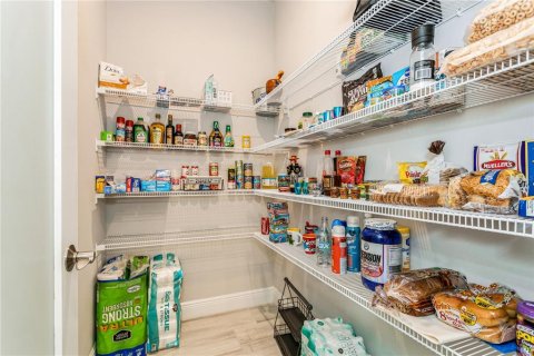 Купить виллу или дом в Венеция, Флорида 7 комнат, 213.12м2, № 1677625 - фото 26