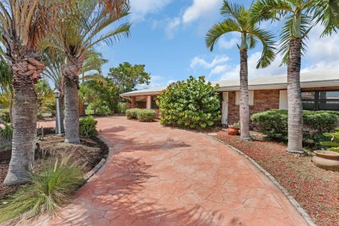 Villa ou maison à vendre à Fort Lauderdale, Floride: 4 chambres, 166.76 m2 № 2175626 - photo 3