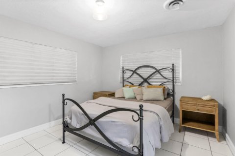 Villa ou maison à vendre à Fort Lauderdale, Floride: 4 chambres, 166.76 m2 № 2175626 - photo 17