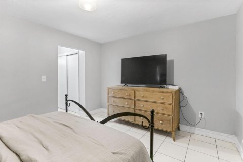 Villa ou maison à vendre à Fort Lauderdale, Floride: 4 chambres, 166.76 m2 № 2175626 - photo 18