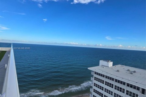 Condominio en alquiler en Fort Lauderdale, Florida, 2 dormitorios, 148.27 m2 № 2062467 - foto 5