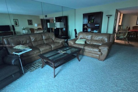 Condominio en alquiler en Fort Lauderdale, Florida, 2 dormitorios, 148.27 m2 № 2062467 - foto 8