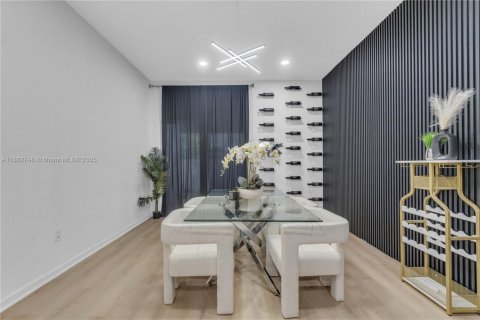 Adosado en venta en Lauderdale Lakes, Florida, 3 dormitorios, 136.94 m2 № 1932040 - foto 5