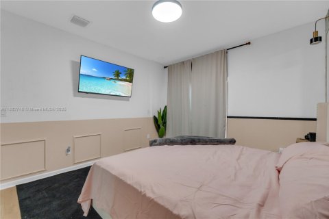 Adosado en venta en Lauderdale Lakes, Florida, 3 dormitorios, 136.94 m2 № 1932040 - foto 30