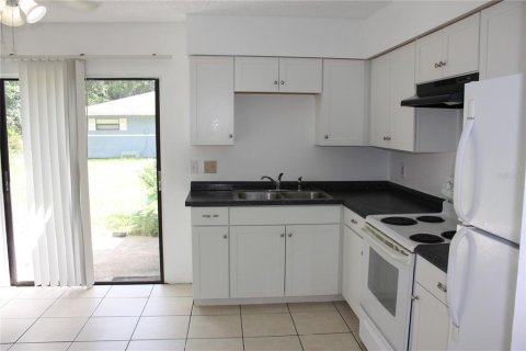 Appartement à louer à Homosassa, Floride: 2 chambres, 142.7 m2 № 2230227 - photo 6