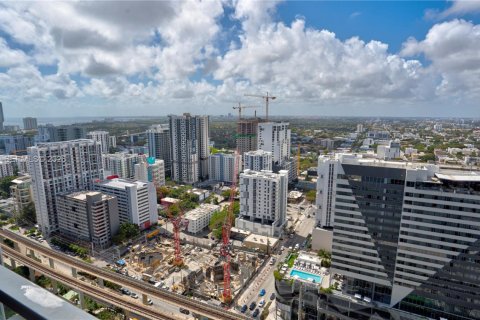 Купить кондоминиум в Майами, Флорида 1 спальня, 82.4м2, № 2043485 - фото 6