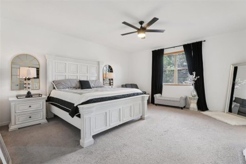 House in Apopka, Florida 4 bedrooms, 262.54 sq.m. № 1872942 - photo 22