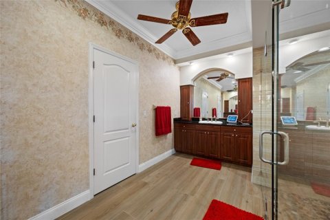 House in Spring Hill, Florida 5 bedrooms, 516.91 sq.m. № 2115713 - photo 23