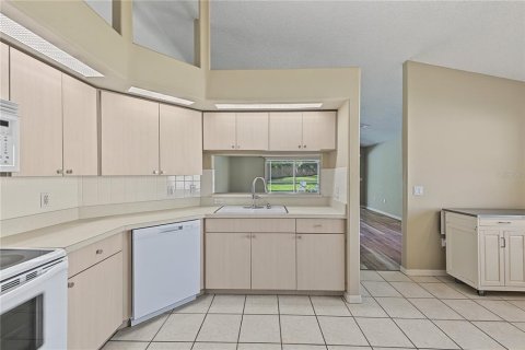 Casa en venta en New Port Richey, Florida, 3 dormitorios, 148.46 m2 № 2386523 - foto 13