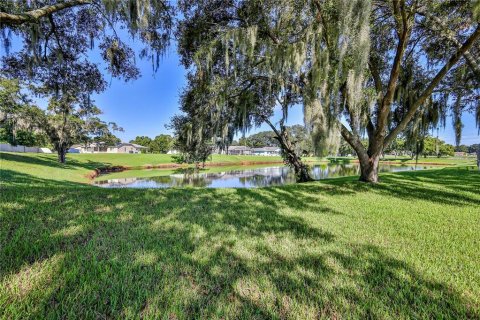 Casa en venta en New Port Richey, Florida, 3 dormitorios, 148.46 m2 № 2386523 - foto 5