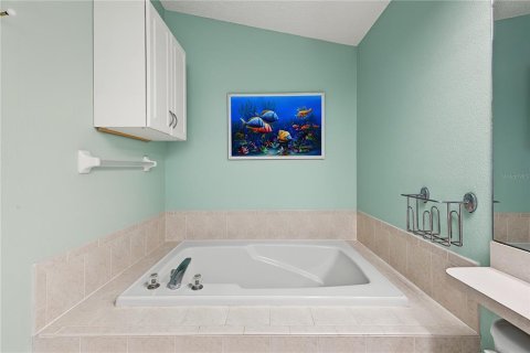 Casa en venta en New Port Richey, Florida, 3 dormitorios, 148.46 m2 № 2386523 - foto 17