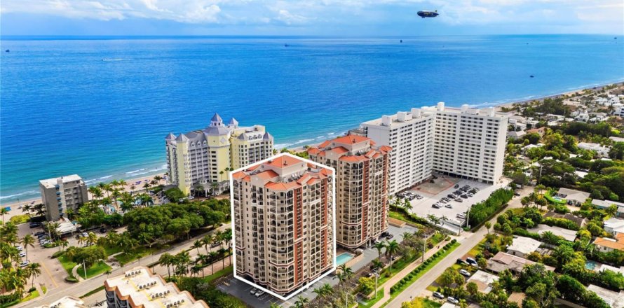 Condominio en Fort Lauderdale, Florida, 2 dormitorios № 2168014