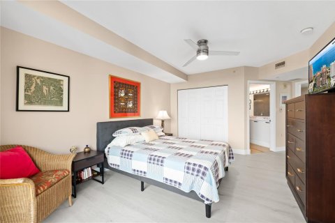 Condominio en venta en Fort Lauderdale, Florida, 2 dormitorios, 117.71 m2 № 2168014 - foto 29