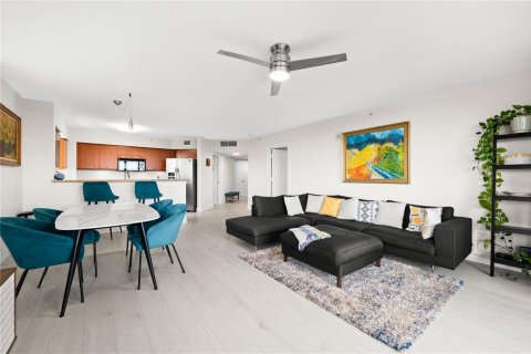Condominio en venta en Fort Lauderdale, Florida, 2 dormitorios, 117.71 m2 № 2168014 - foto 19
