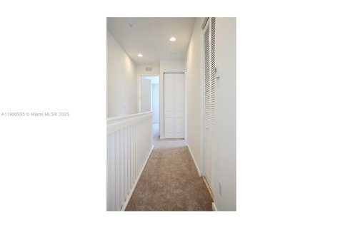 Copropriété à louer à Miramar, Floride: 3 chambres, 139.35 m2 № 1952121 - photo 6