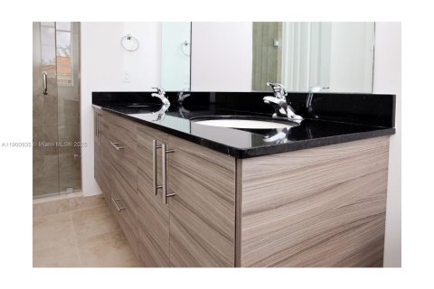 Copropriété à louer à Miramar, Floride: 3 chambres, 139.35 m2 № 1952121 - photo 8