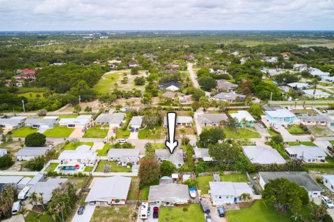 House in Jensen Beach, Florida 3 bedrooms, 137.31 sq.m. № 2260979 - photo 29
