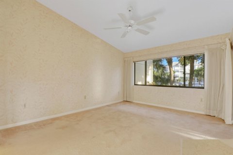 Condo in Juno Beach, Florida, 2 bedrooms  № 788224 - photo 1