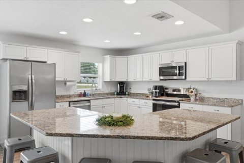 Casa en venta en Lakeland, Florida, 4 dormitorios, 242.66 m2 № 2152195 - foto 18