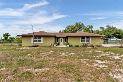 Villa ou maison à Lake Wales, Floride 4 chambres, 151.62 m2 № 2099725