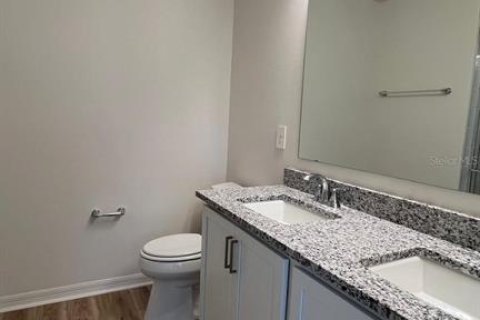 Townhouse in Davenport, Florida 3 bedrooms, 135.92 sq.m. № 2215309 - photo 13