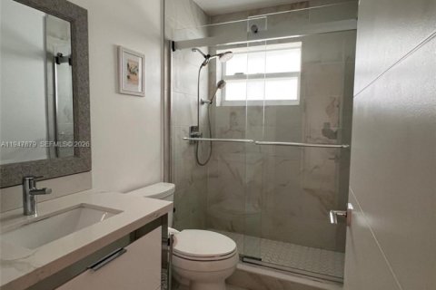 Villa ou maison à vendre à Hallandale Beach, Floride: 3 chambres, 128.21 m2 № 2004540 - photo 13