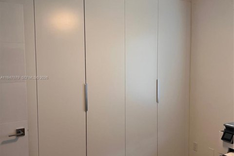 Villa ou maison à vendre à Hallandale Beach, Floride: 3 chambres, 128.21 m2 № 2004540 - photo 26