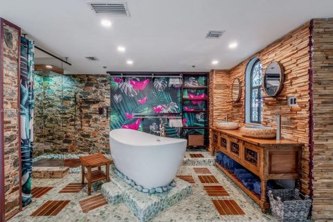 Copropriété à louer à Miami Beach, Floride: 3 chambres, 176.51 m2 № 1947439 - photo 8