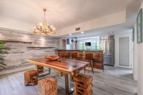 Copropriété à louer à Miami Beach, Floride: 3 chambres, 176.51 m2 № 1947439 - photo 5