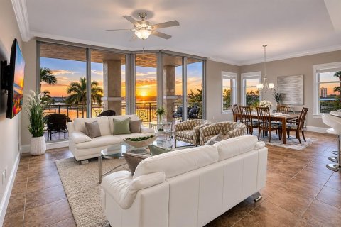 Condominio en Palmetto, Florida, 2 dormitorios № 2112301