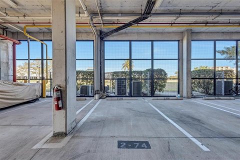 Купить кондоминиум в Пальметто, Флорида 10 комнат, 171.59м2, № 2112301 - фото 19