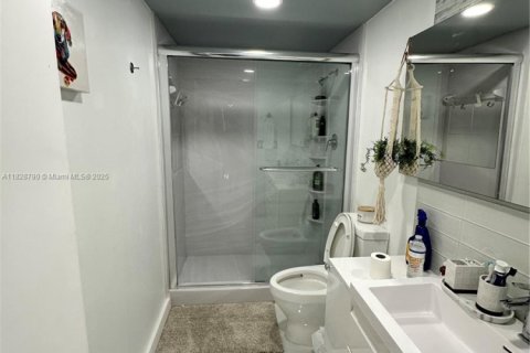 Copropriété à vendre à Sunny Isles Beach, Floride: 2 chambres, 113.34 m2 № 1935457 - photo 6