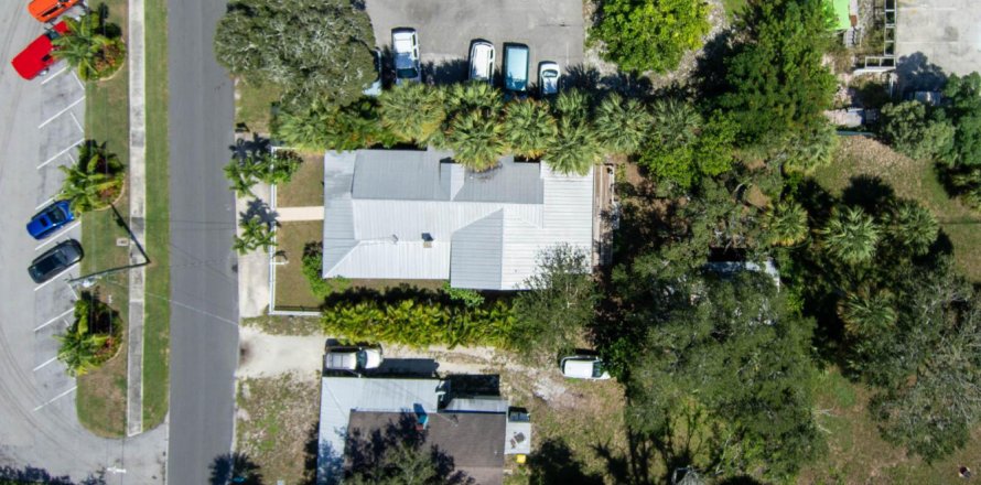 Casa en Stuart, Florida 3 dormitorios, 86.21 m2 № 981738