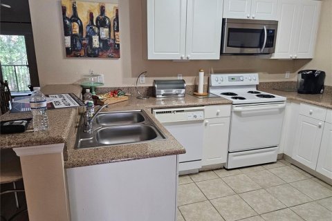 Купить кондоминиум в Киссимми, Флорида 6 комнат, 113.53м2, № 2151649 - фото 22