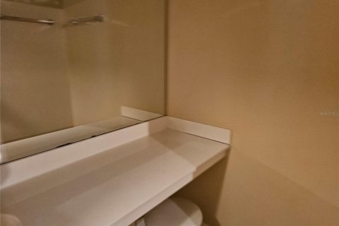 Купить кондоминиум в Киссимми, Флорида 6 комнат, 113.53м2, № 2151649 - фото 10