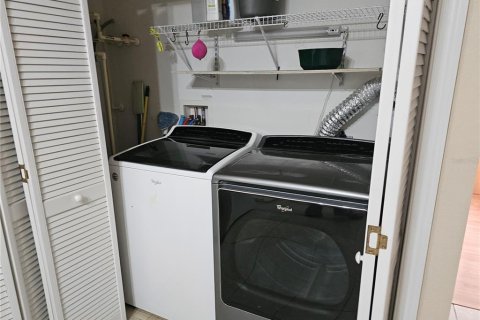 Купить кондоминиум в Киссимми, Флорида 6 комнат, 113.53м2, № 2151649 - фото 25