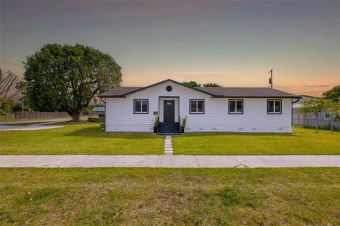 Villa ou maison à Homestead, Floride 3 chambres, 133.04 m2 № 2152089