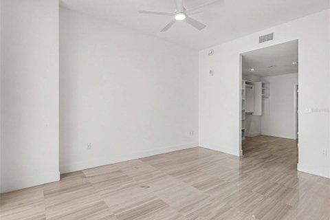 Copropriété à louer à Tampa, Floride: 3 chambres, 223.34 m2 № 2314121 - photo 16