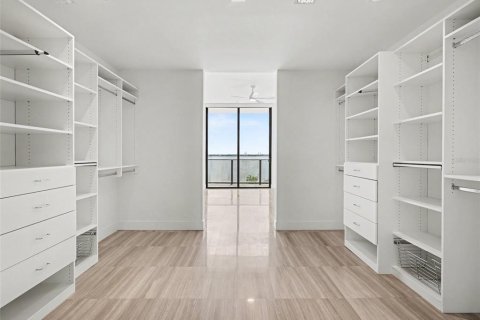 Copropriété à louer à Tampa, Floride: 3 chambres, 223.34 m2 № 2314121 - photo 18
