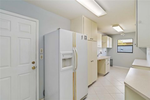 House in Sarasota, Florida 3 bedrooms, 241.27 sq.m. № 1718688 - photo 29