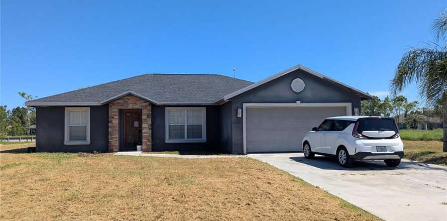 Casa en Port Charlotte, Florida 3 dormitorios, 146.79 m2 № 1883670