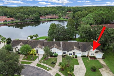House in Palm Harbor, Florida 3 bedrooms, 150.5 sq.m. № 1907480 - photo 9