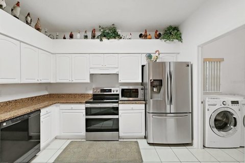 House in Palm Harbor, Florida 3 bedrooms, 150.5 sq.m. № 1907480 - photo 28