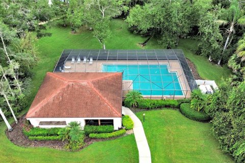 House in Palm Harbor, Florida 3 bedrooms, 150.5 sq.m. № 1907480 - photo 11