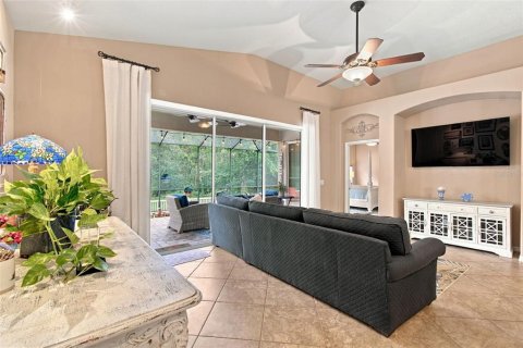 Villa ou maison à vendre à Riverview, Floride: 4 chambres, 185.99 m2 № 2410448 - photo 19