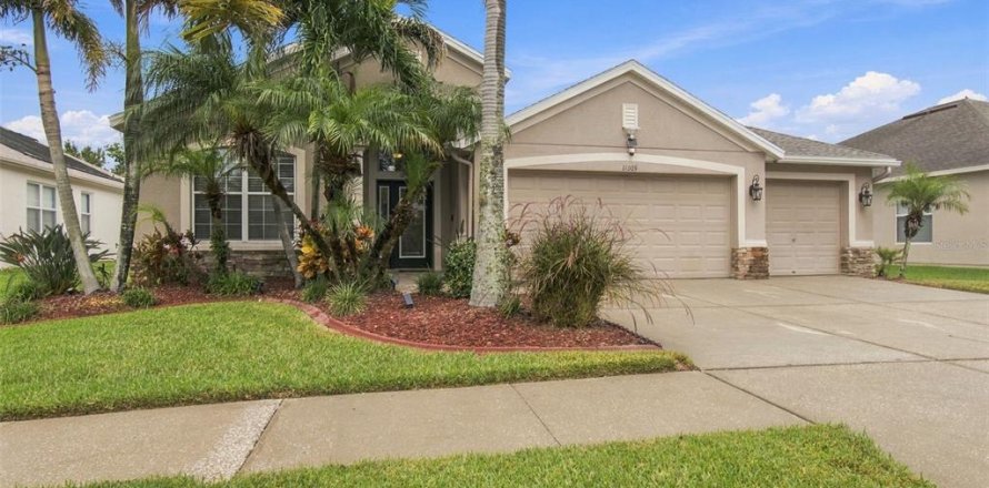 Villa ou maison à Riverview, Floride 4 chambres, 185.99 m2 № 2410448