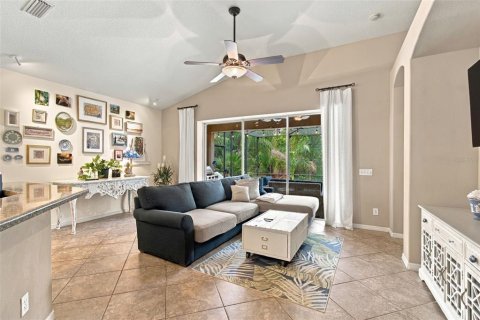 Villa ou maison à vendre à Riverview, Floride: 4 chambres, 185.99 m2 № 2410448 - photo 18