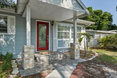 Casa en venta en Clearwater, Florida, 4 dormitorios, 176.7 m2 № 1566232 - foto 11